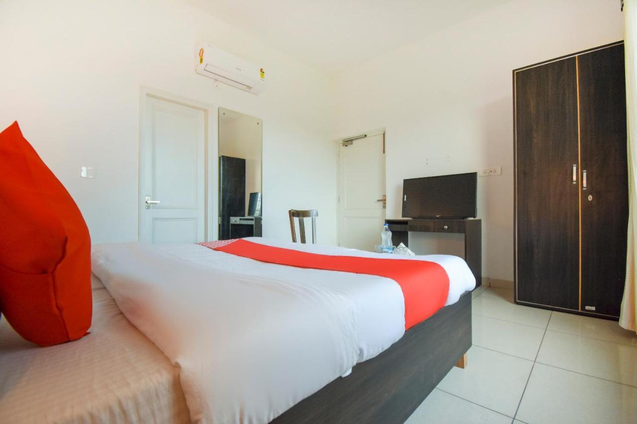 Oyo 75460 Sky High Residency Hotel Ludhiana Luaran gambar