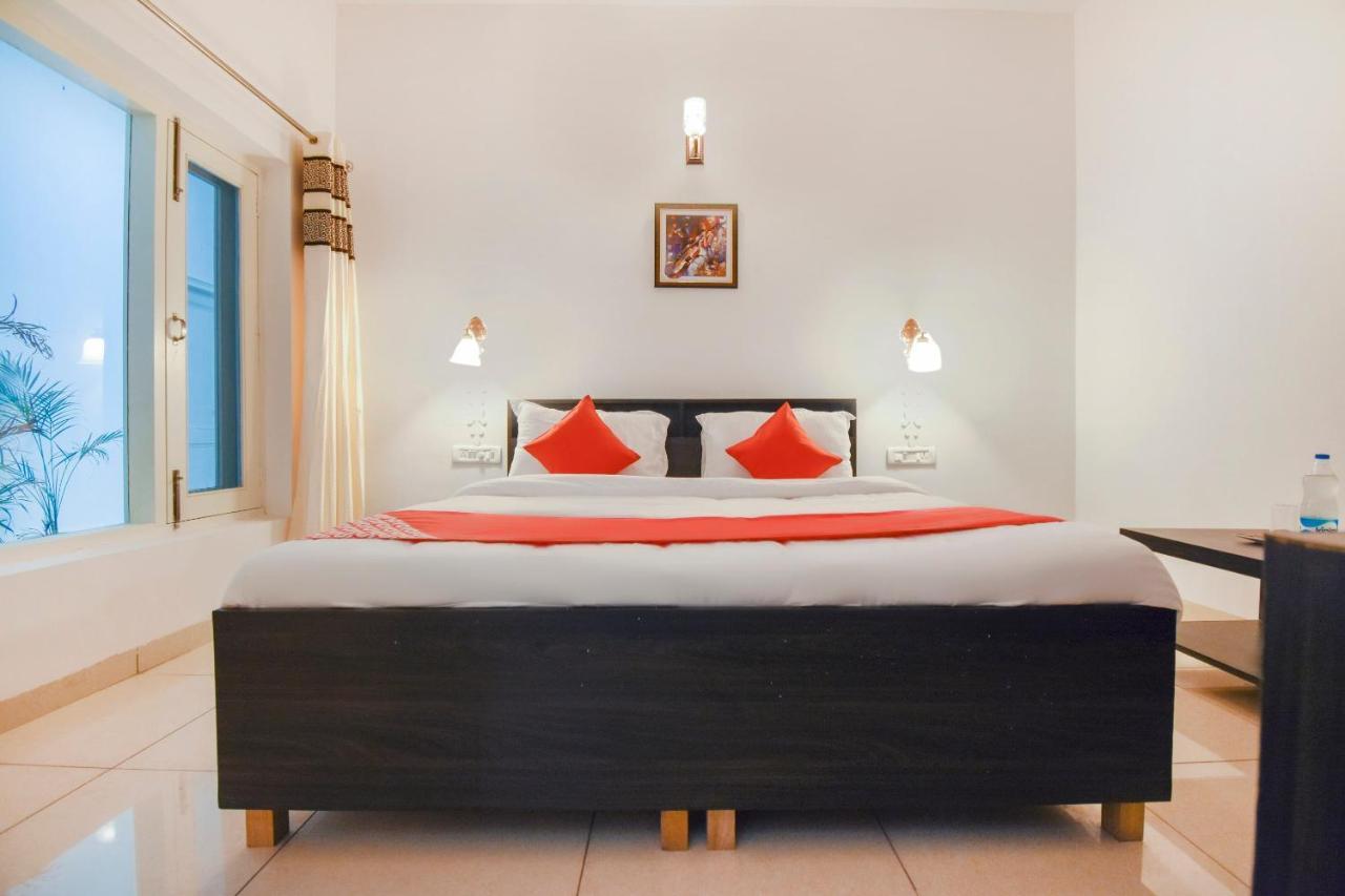 Oyo 75460 Sky High Residency Hotel Ludhiana Luaran gambar