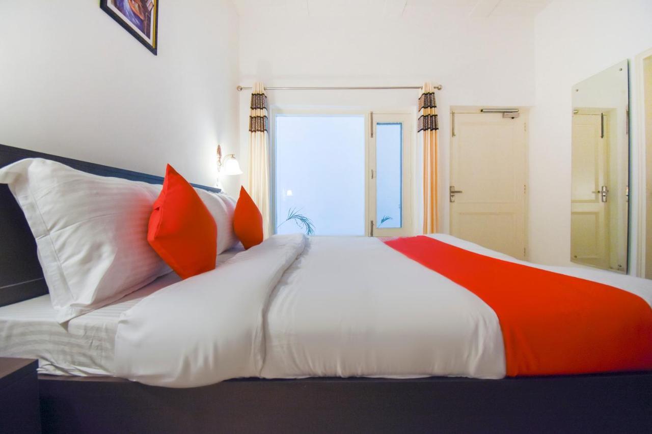 Oyo 75460 Sky High Residency Hotel Ludhiana Luaran gambar