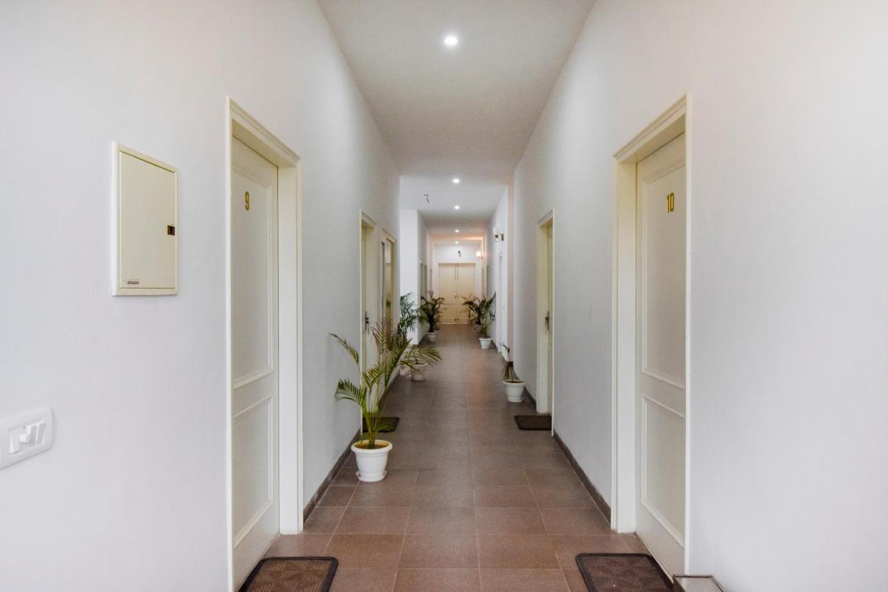 Oyo 75460 Sky High Residency Hotel Ludhiana Luaran gambar